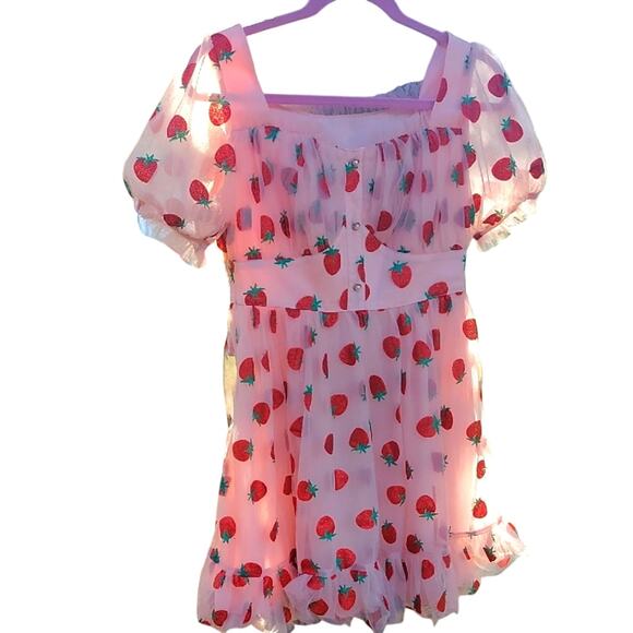 Strawberry Print Womens dress Lonny nwot TWEE strawberrycore - Picture 2 of 9